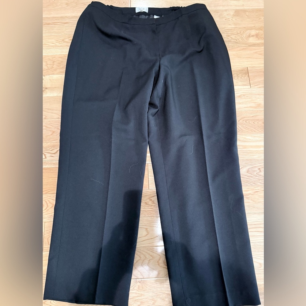 Le Suit Classic Black Men's Dress Pants